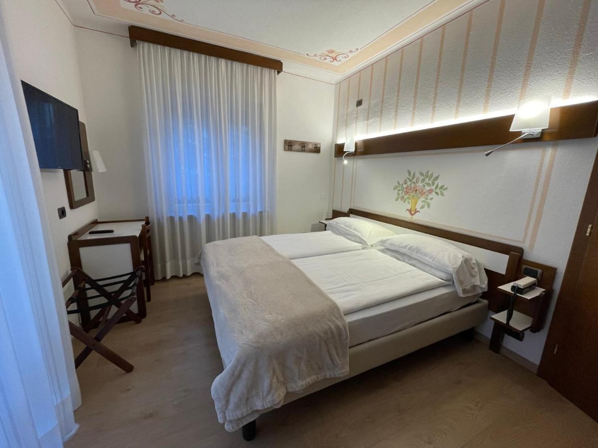 Hotel Miralago Wellness - Adults Only Molveno Ngoại thất bức ảnh