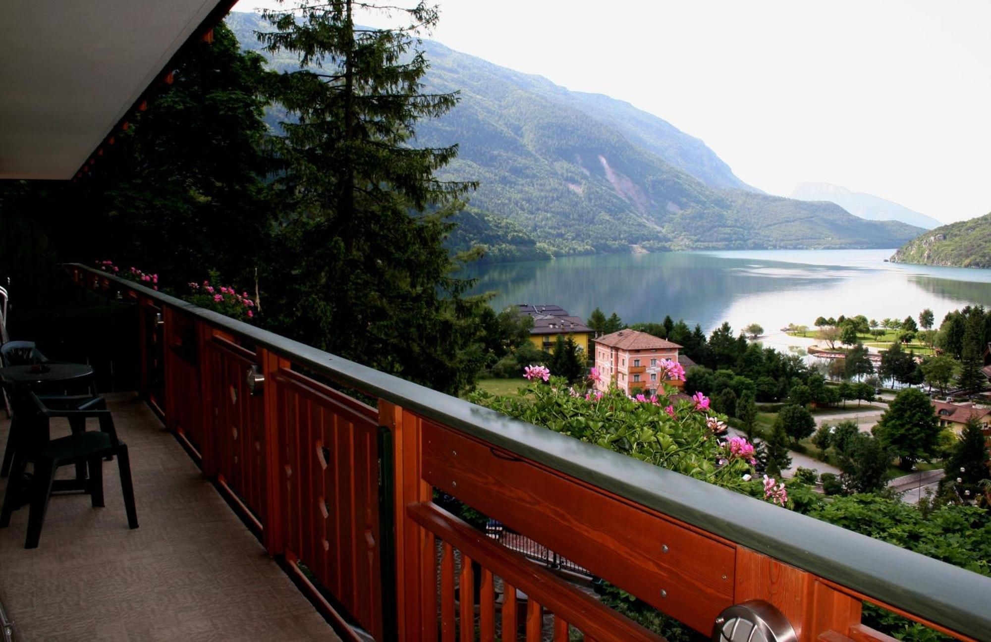 Hotel Miralago Wellness - Adults Only Molveno Ngoại thất bức ảnh