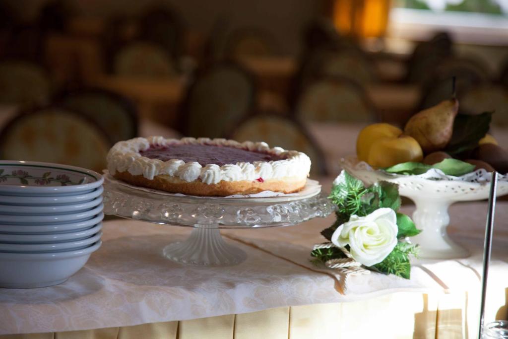 Hotel Miralago Wellness - Adults Only Molveno Ngoại thất bức ảnh